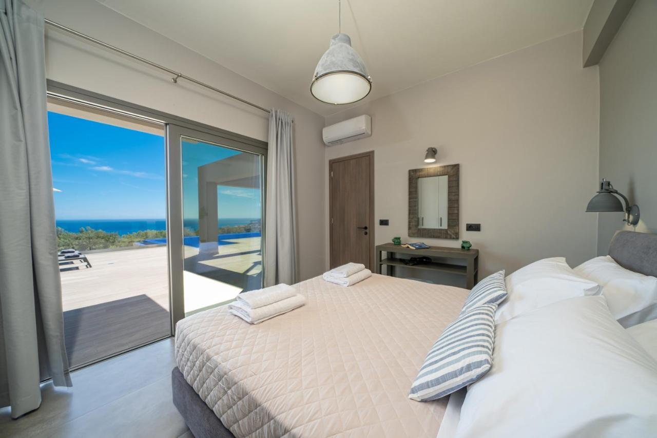 Villa Shades Of Blue Τραπεζάκι Εξωτερικό φωτογραφία